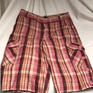 Kenar 8 linen/rayon Bermuda cargo short pink plaid